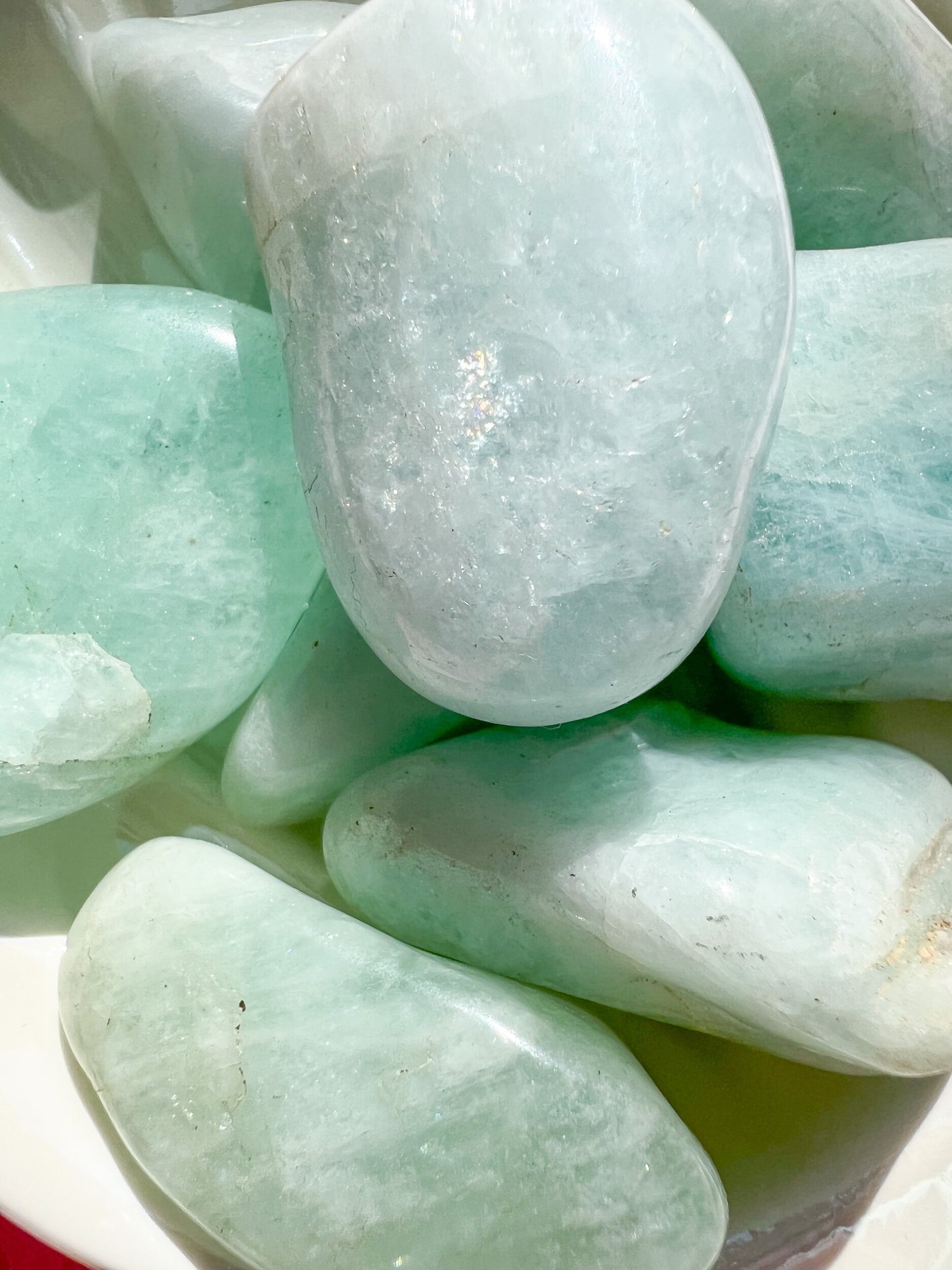 Aquamarine Pebble