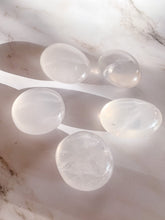 Girasol Rose Quartz Palmstone
