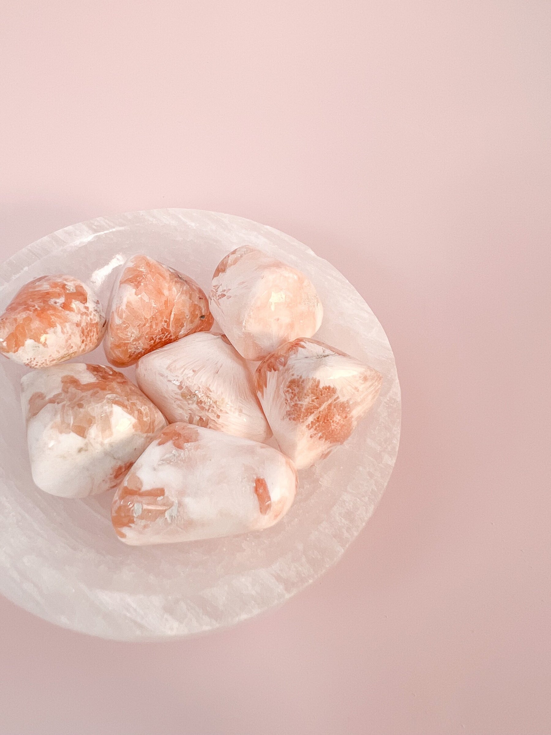 Peach Scolecite Tumble